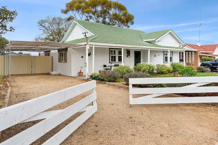 Second view of Homely house listing, 5 Fowles Street, Barmera SA 5345