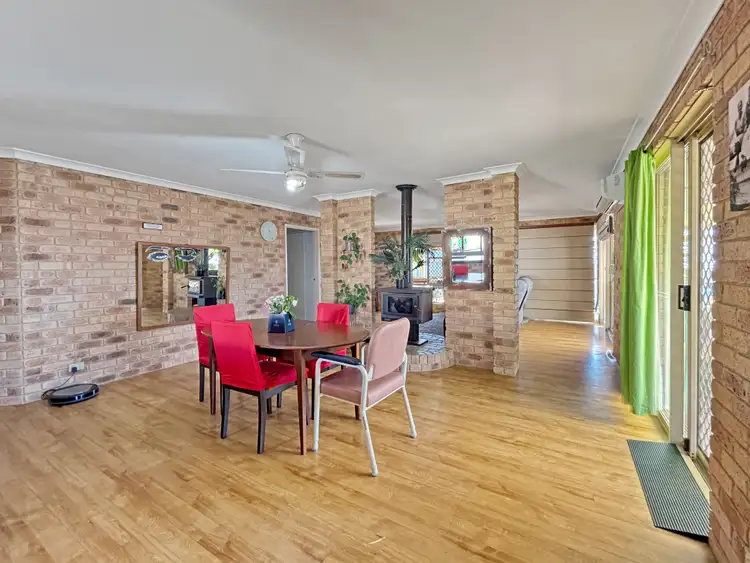 Fifth view of Homely house listing, 10 Wilton Close, Mount Tarcoola WA 6530