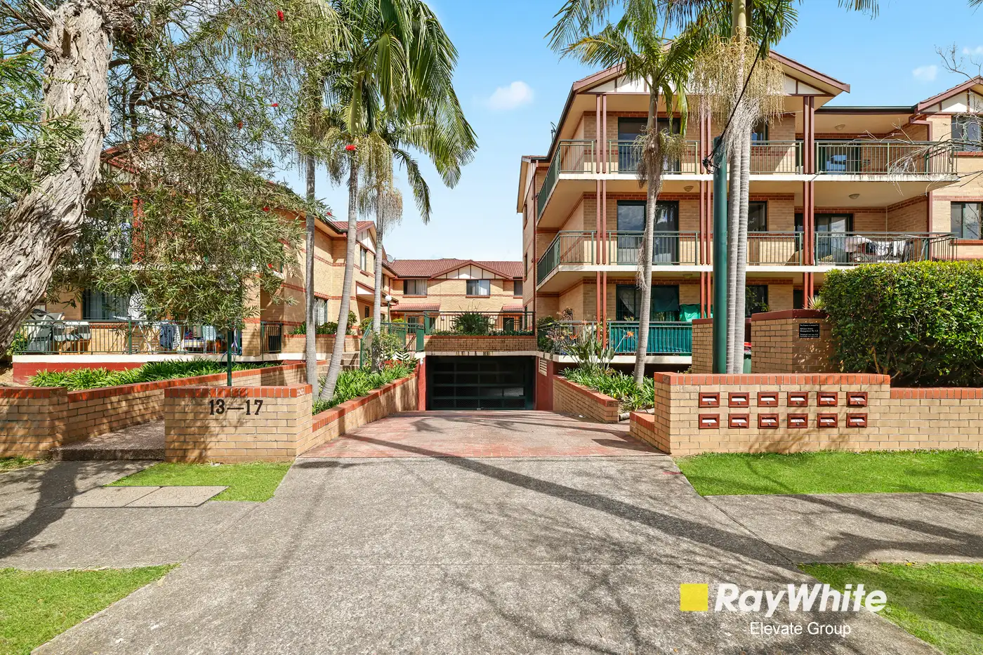 Main view of Homely unit listing, 9/13-17 Oswald Street, Campsie NSW 2194