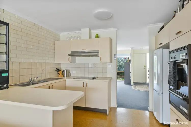 Sixth view of Homely unit listing, 6/36 Howey Street, Gisborne VIC 3437