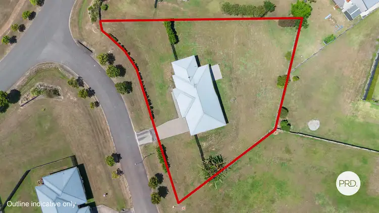 Second view of Homely house listing, 2 Honeyeater Circuit, Oakhurst QLD 4650