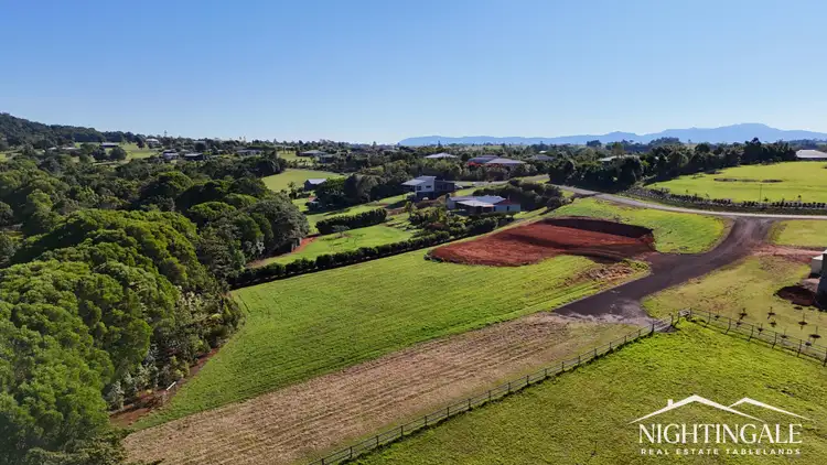 4 Holly Street, Peeramon QLD 4885