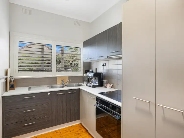 Sixth view of Homely house listing, 2/393 Griffith Road, Lavington NSW 2641