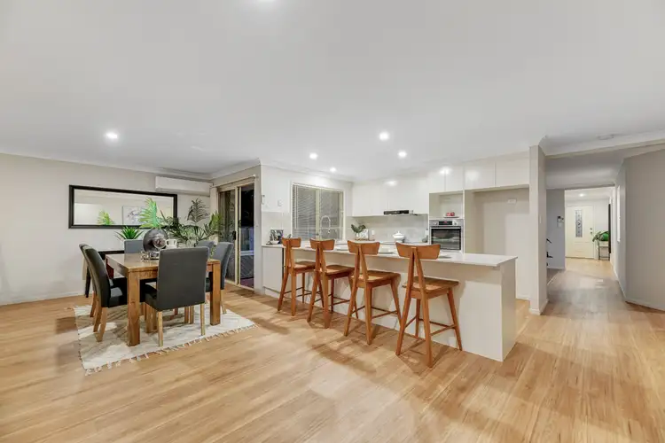 20 Balmoral Place, Forest Lake QLD 4078