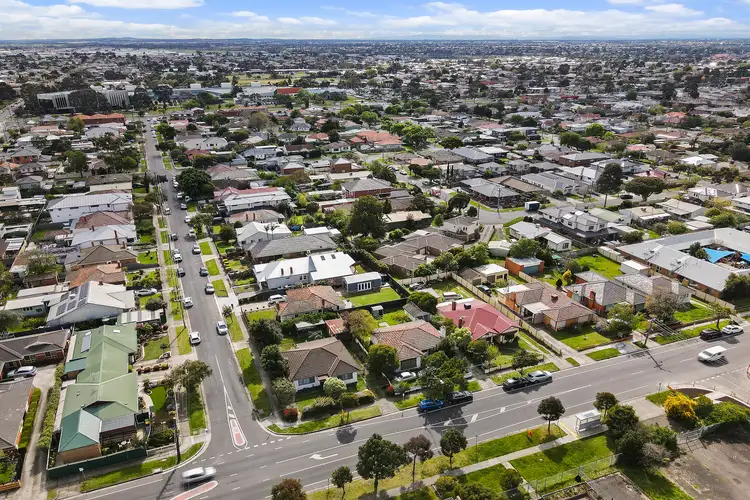Third view of Homely house listing, 21 Hertford Road, Sunshine VIC 3020
