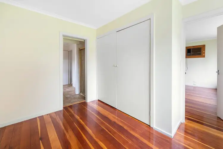 Fifth view of Homely house listing, 29 Kardinian Avenue, Cheltenham VIC 3192