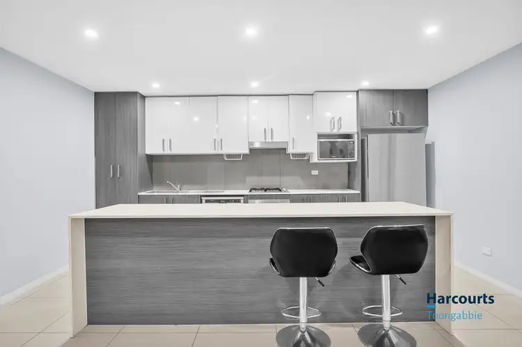 208/10 Junia Avenue, Toongabbie NSW 2146