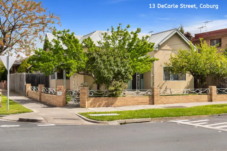 13 DeCarle Street