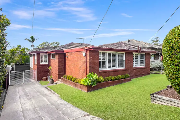Second view of Homely house listing, 10 Gorse Close, Loftus NSW 2232