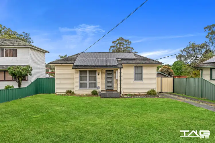 33 Sturt Street, Lalor Park NSW 2147