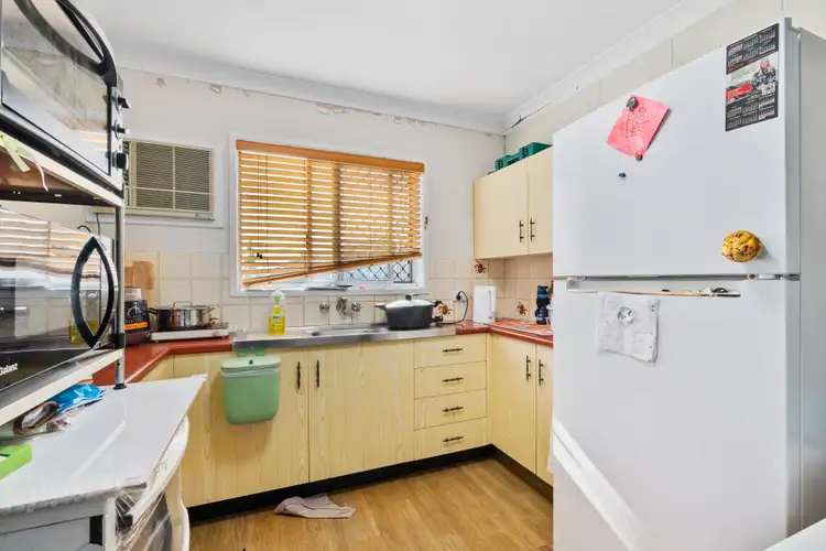 Sixth view of Homely semi-detached listing, 249 Thozet Road, Koongal QLD 4701