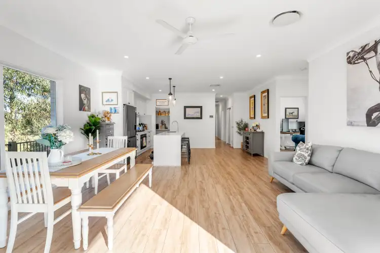 Sixth view of Homely house listing, 1 Sunray Parade, Griffin QLD 4503