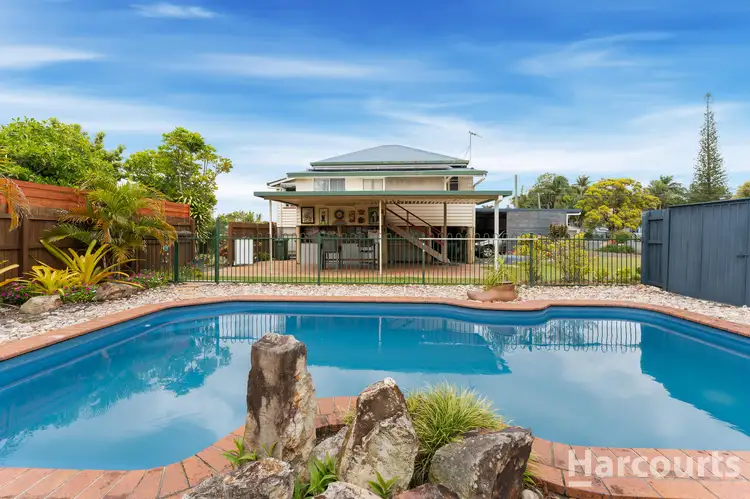 101 Steley Street, Howard QLD 4659