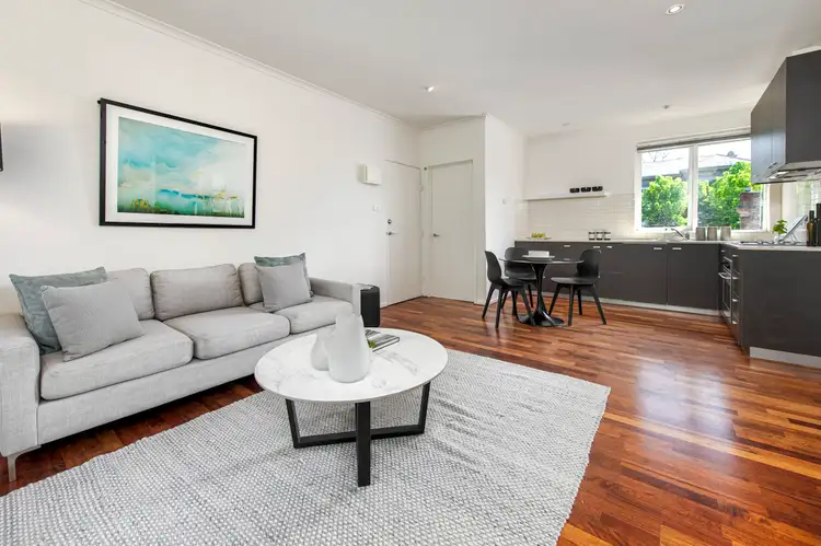 Third view of Homely apartment listing, 11/25 Isabella Grove, Hawthorn VIC 3122