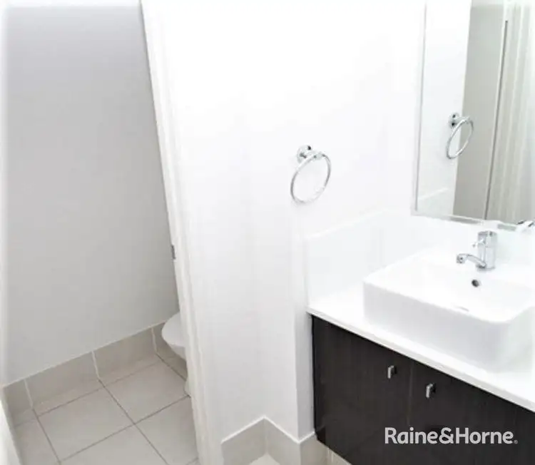 Fifth view of Homely townhouse listing, 4/5 Glenlyon Street, Gladstone Central QLD 4680