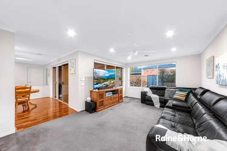 Sixth view of Homely house listing, 8 Tournament Place, Cranbourne North VIC 3977