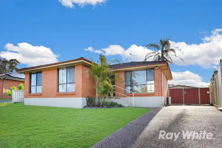 21 Fontana Close, St Clair NSW 2759