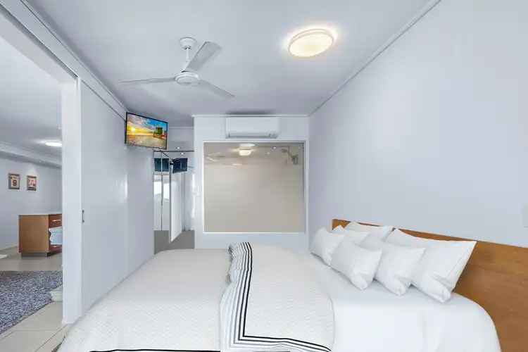 Fifth view of Homely unit listing, 8/18 Seaview Drive, Airlie Beach QLD 4802