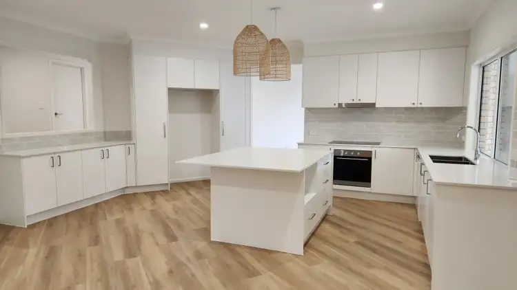 49 Gary Player Crescent, Parkwood QLD 4214