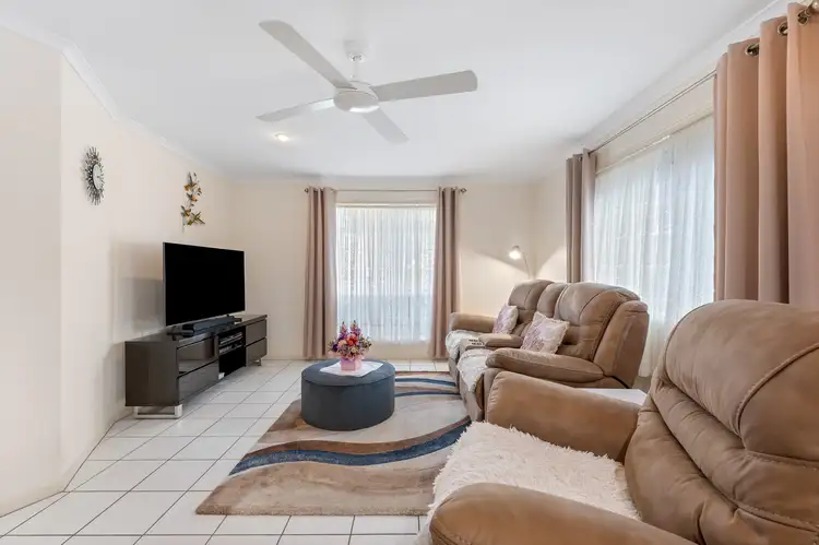 Second view of Homely house listing, 11 Musgrave Close, Kawungan QLD 4655