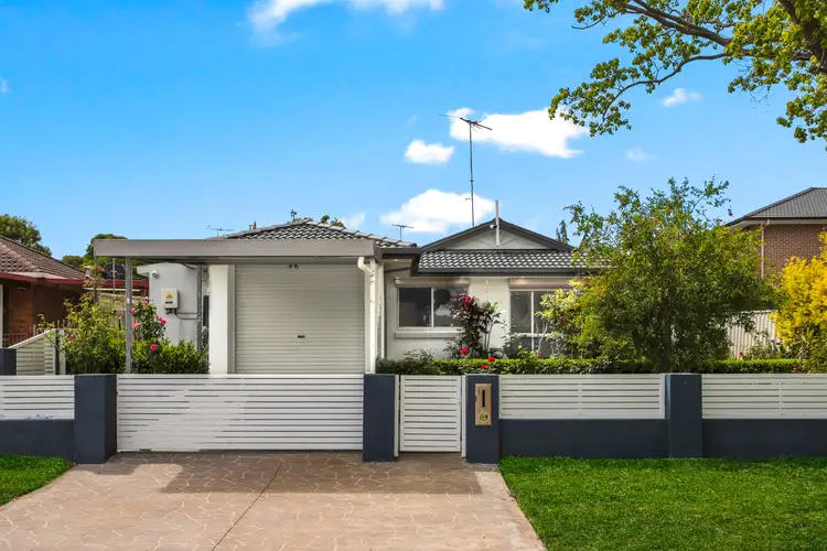 4 Crispin Place, Quakers Hill NSW 2763