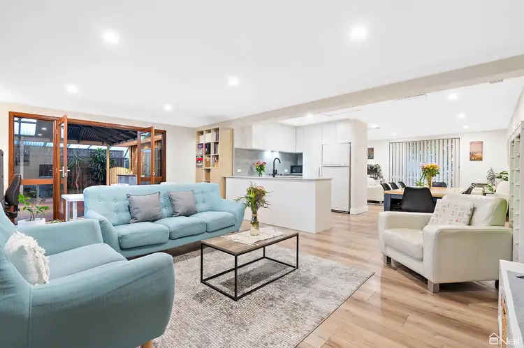 11 Ash Court, Armadale WA 6112