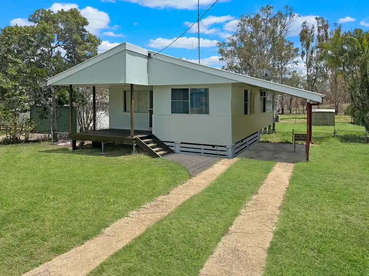 1 Burnham Street, Moura QLD 4718