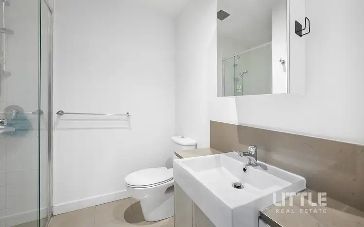 Fifth view of Homely apartment listing, 213/33 Cliveden Close, East Melbourne VIC 3002