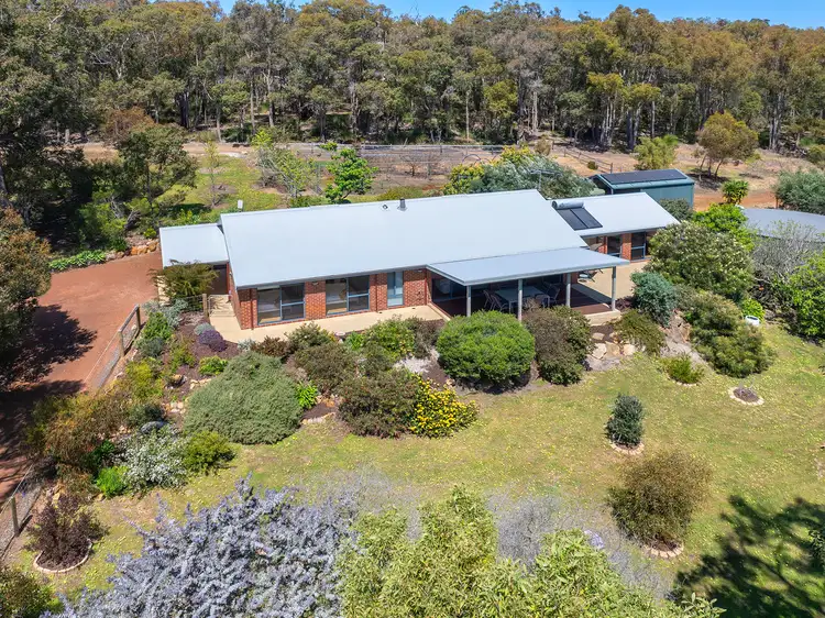 5 Broyage Retreat, Quindalup WA 6281