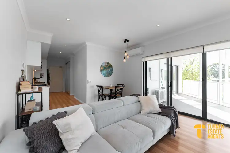 Fifth view of Homely apartment listing, 6/7 Juliet Road, Coolbellup WA 6163
