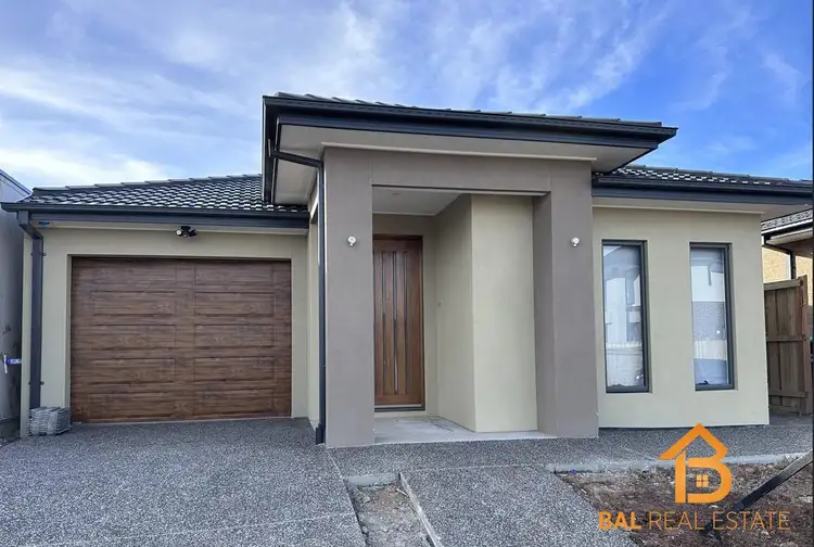 24 Shelterbelt Avenue, Weir Views VIC 3338