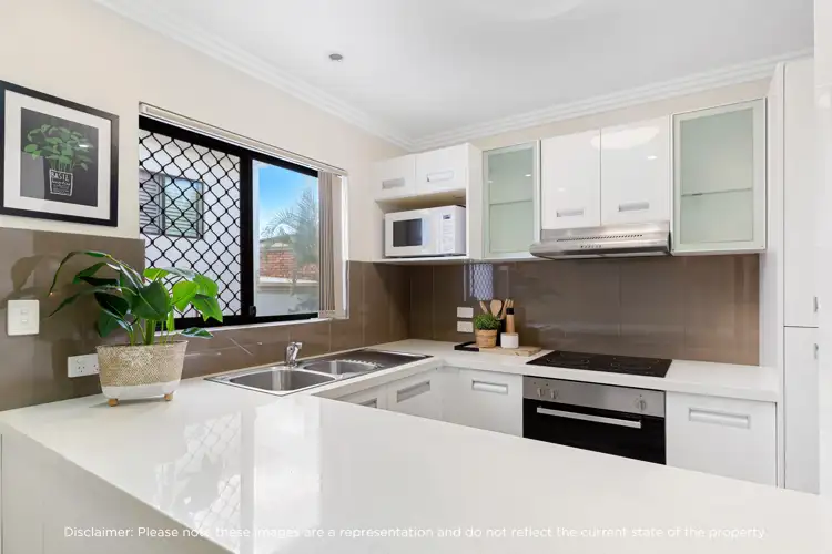 Sixth view of Homely unit listing, 2/58 Moore Street, Morningside QLD 4170