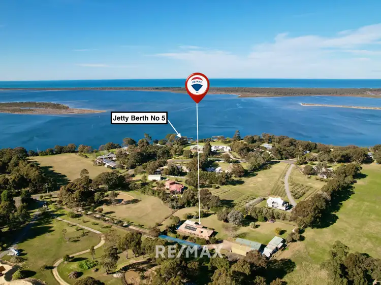 42 Lakeshore Drive, Nungurner VIC 3909