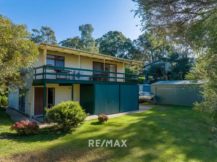 11 David Road, Metung VIC 3904