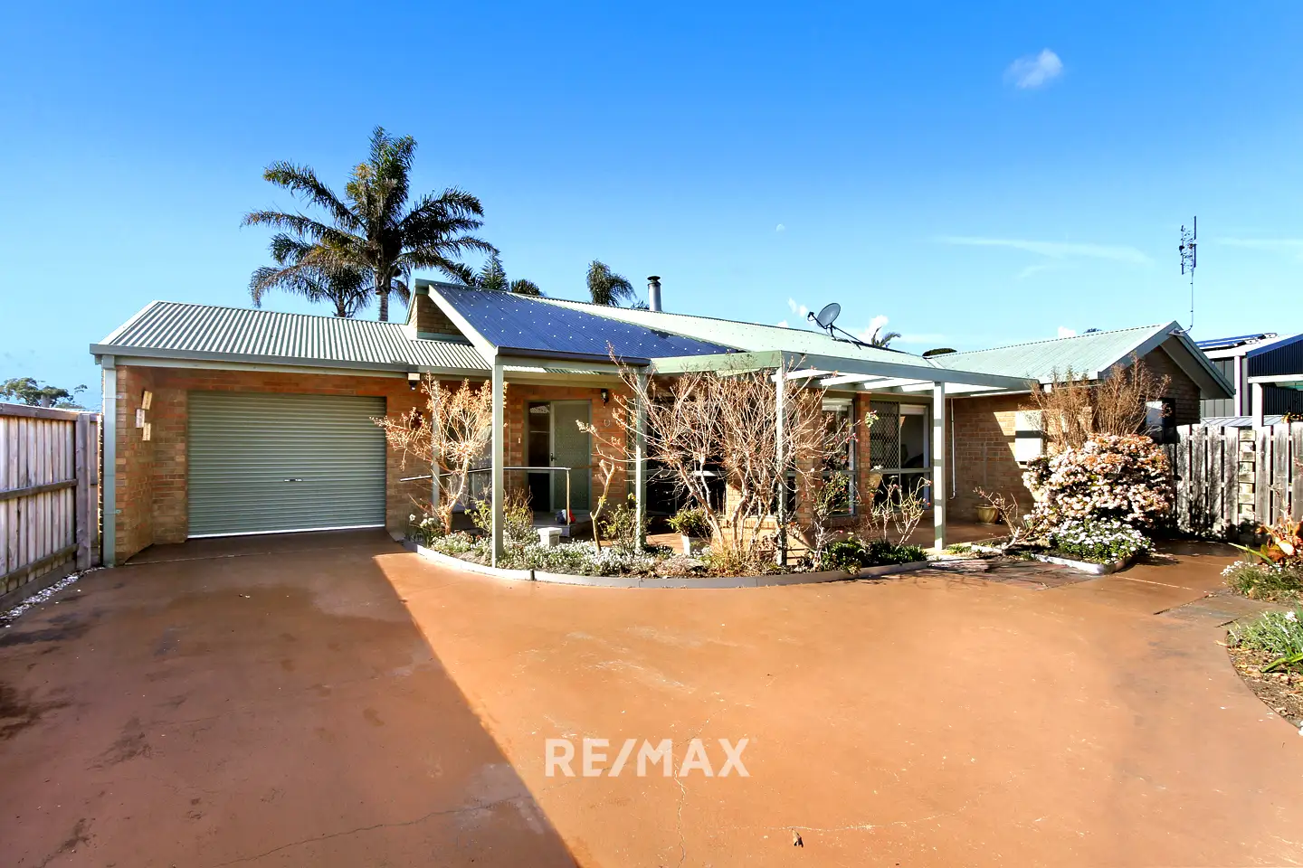 Main view of Homely unit listing, 2/8 Jemmeson Street, Lakes Entrance VIC 3909