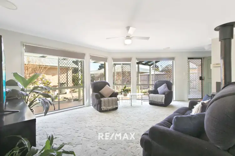 Second view of Homely unit listing, 2/8 Jemmeson Street, Lakes Entrance VIC 3909