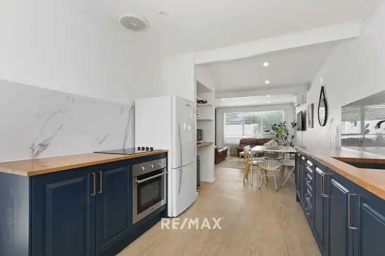 2/63 Myer Street, Lakes Entrance VIC 3909