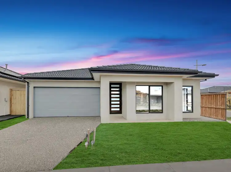 4 HONEYDEW WAY, Rockbank VIC 3335