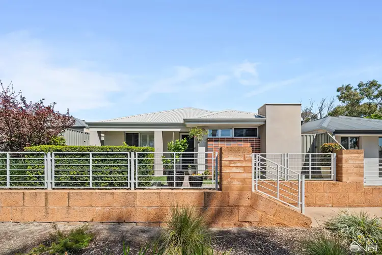 8 Lowe Way, Byford WA 6122