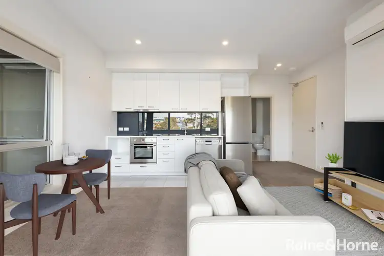 3 Clarence Street