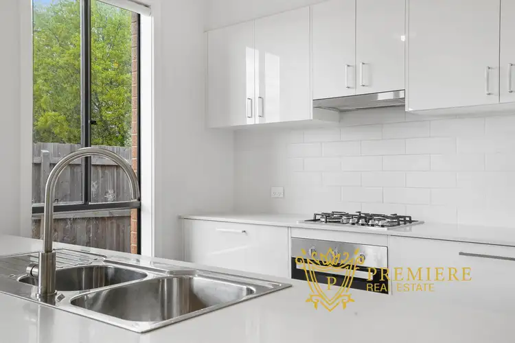 Sixth view of Homely house listing, 2/24 Mckindlay Street, Drouin VIC 3818