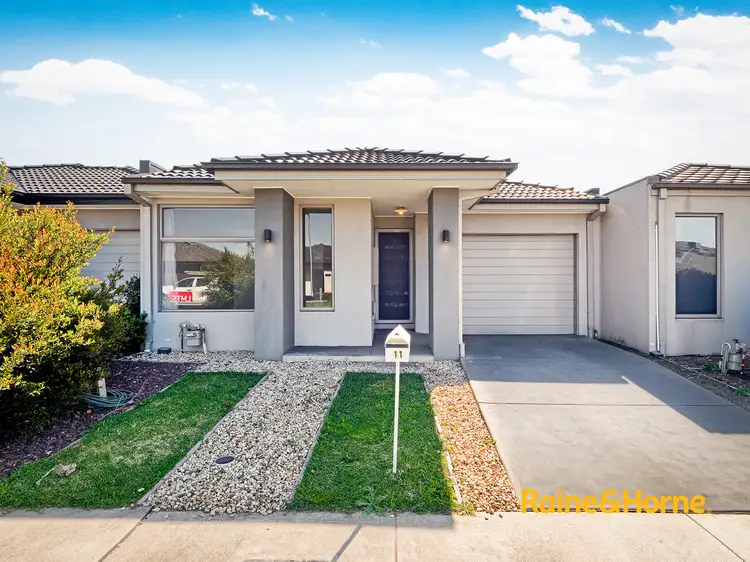 11 Cochin Drive, Clyde North VIC 3978