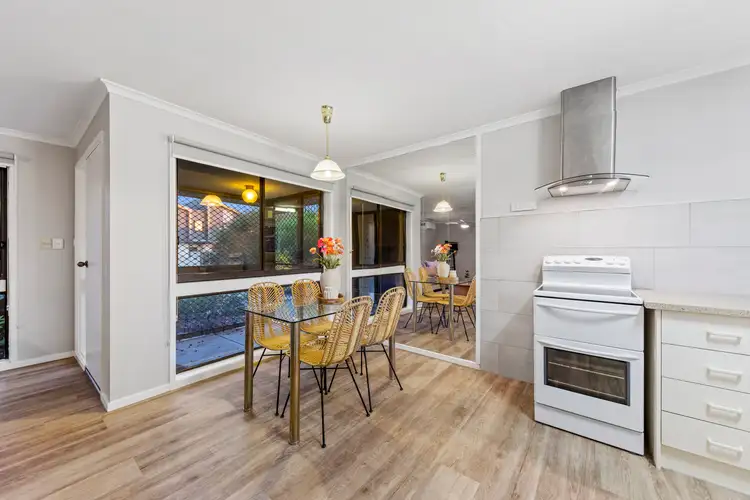 Sixth view of Homely unit listing, 4/87 Slattery Place, Pakenham VIC 3810