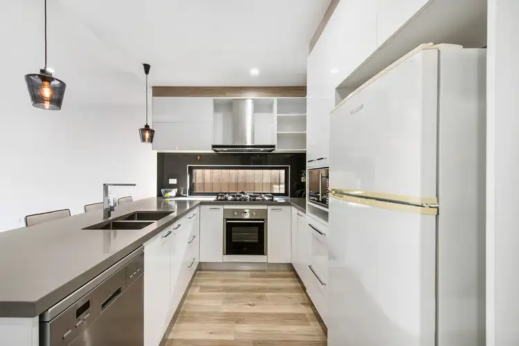 Sixth view of Homely house listing, 21 Delta Drive, Craigieburn VIC 3064