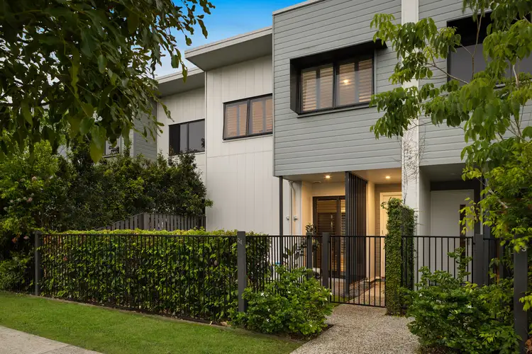 24/18 Foreshore Street, Coomera QLD 4209
