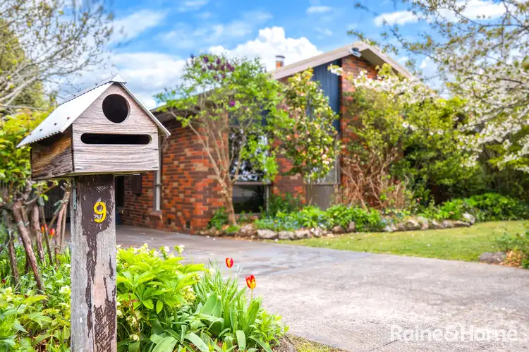 9 Arnold Court, Woodend VIC 3442