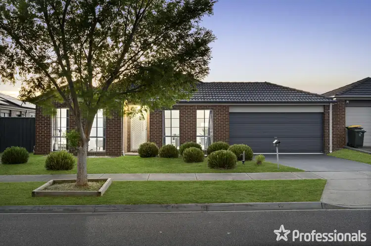 Main view of Homely house listing, 6 Holmewood Avenue, Deer Park VIC 3023