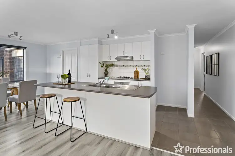 Sixth view of Homely house listing, 6 Holmewood Avenue, Deer Park VIC 3023