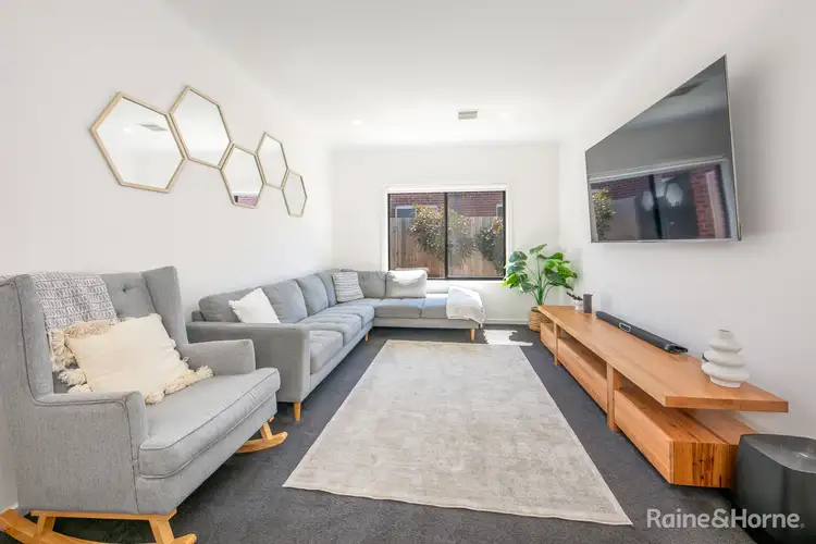 Fifth view of Homely house listing, 8 Eagle Ridge, Gisborne VIC 3437