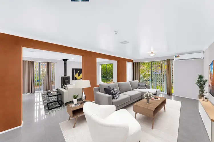 Fifth view of Homely house listing, 1 Oak Post Place, Cranbourne East VIC 3977